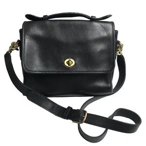 Vintage Coach Black Leather Crossbody Bag 0323